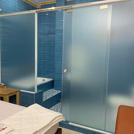 โรงแรมฮั่นฟาด 9 - Hostel Hanh Phat 9 カントー エクステリア 写真