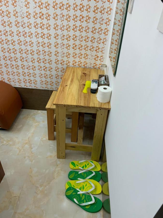 โรงแรมฮั่นฟาด 9 - Hostel Hanh Phat 9 カントー エクステリア 写真