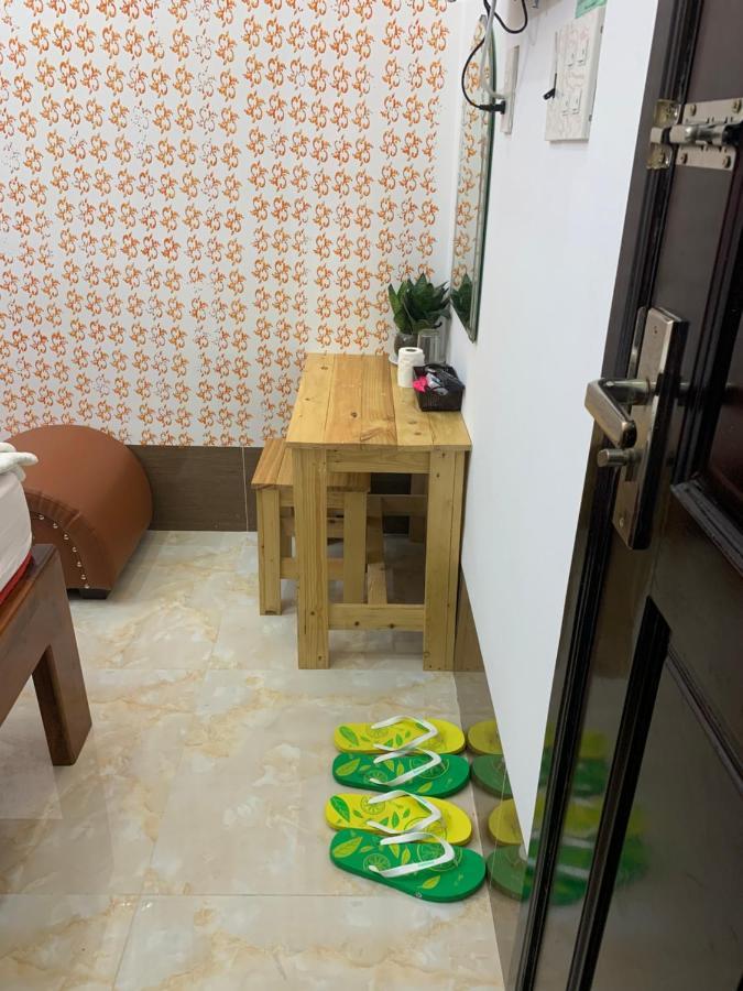 โรงแรมฮั่นฟาด 9 - Hostel Hanh Phat 9 カントー エクステリア 写真