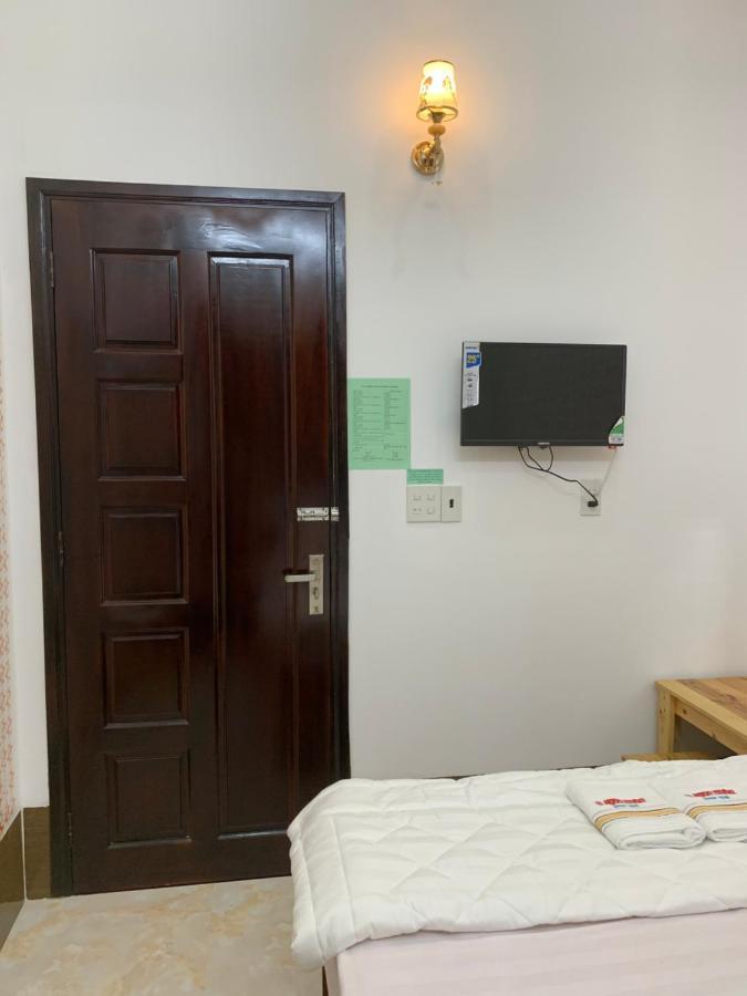 โรงแรมฮั่นฟาด 9 - Hostel Hanh Phat 9 カントー エクステリア 写真