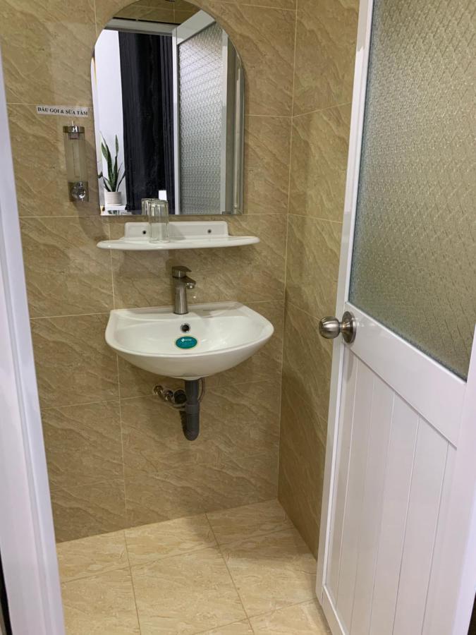โรงแรมฮั่นฟาด 9 - Hostel Hanh Phat 9 カントー エクステリア 写真