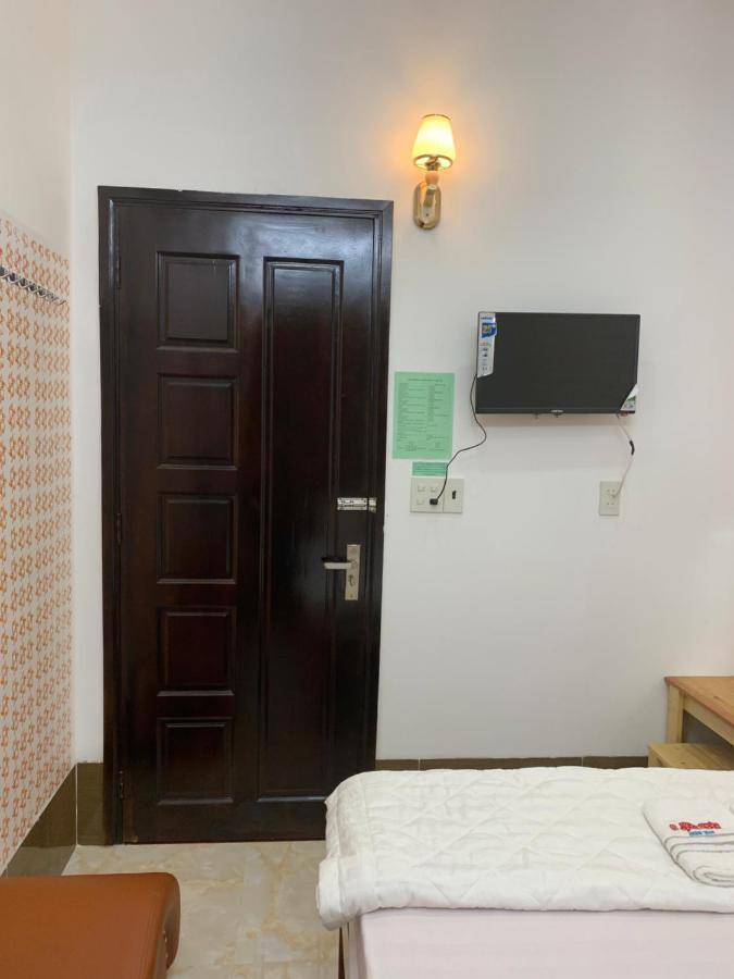 โรงแรมฮั่นฟาด 9 - Hostel Hanh Phat 9 カントー エクステリア 写真